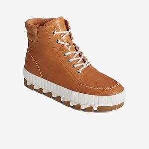 Sperry Torrent Lace Up Leather Winter Ankle Boots in Tan